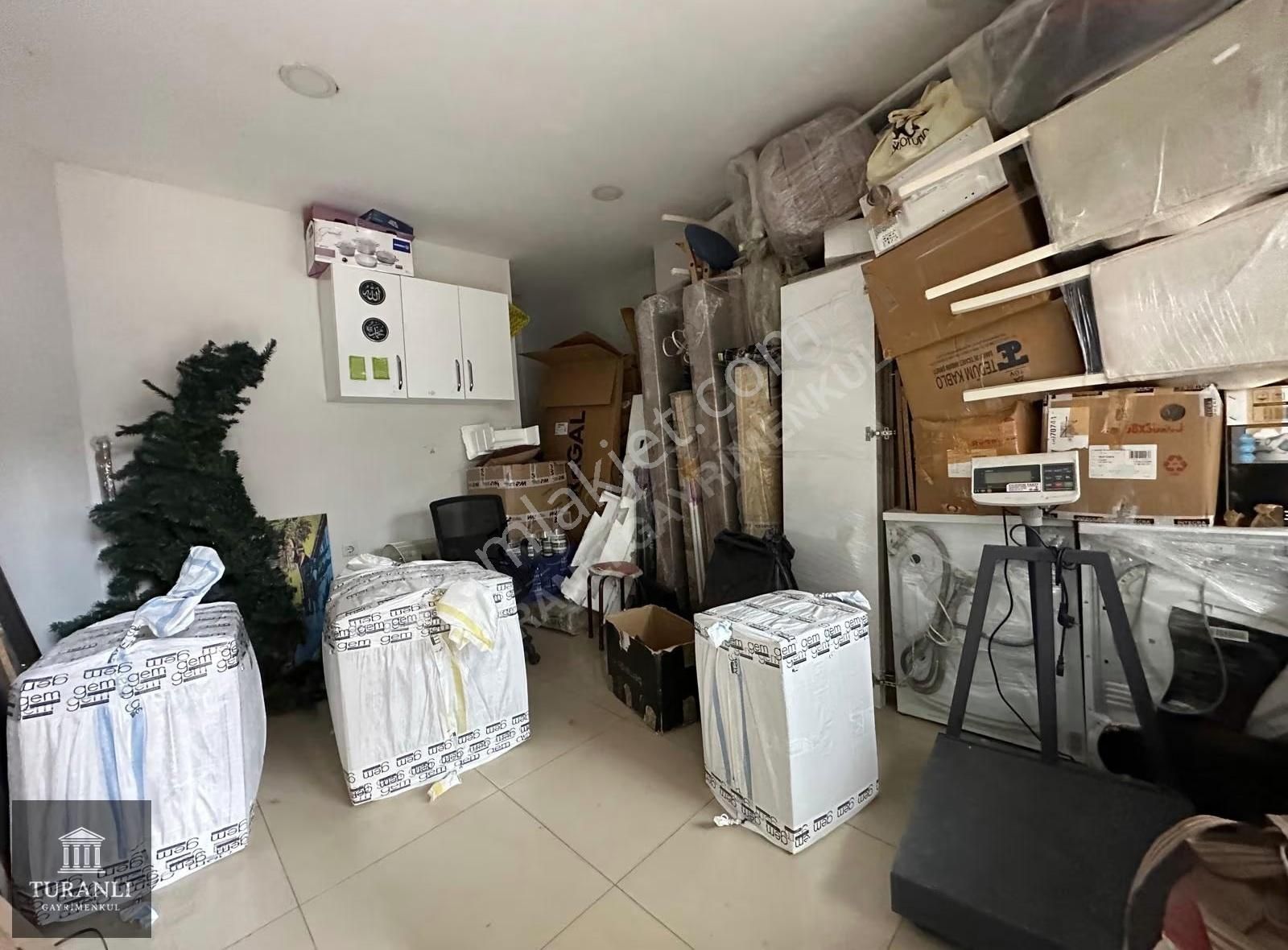 Turanlı'dan Yenibosna Satılık Yeni İskanlı Köşe Dükkan Acil - Görsel 3