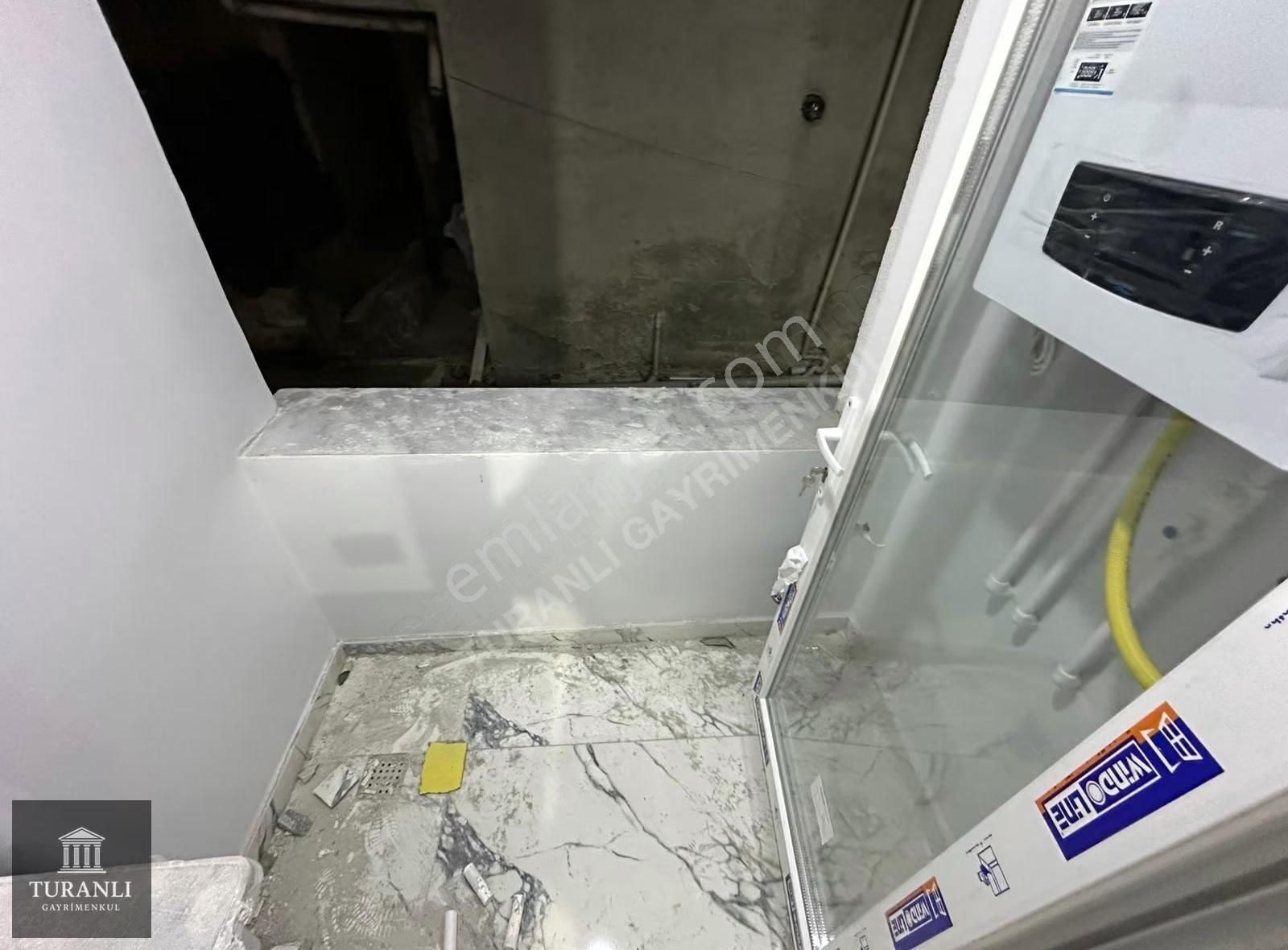 Turanlı'dan Tevfikbey'de Sıfır Bina 1.kat Balkonlu Arakat Daire - Görsel 3