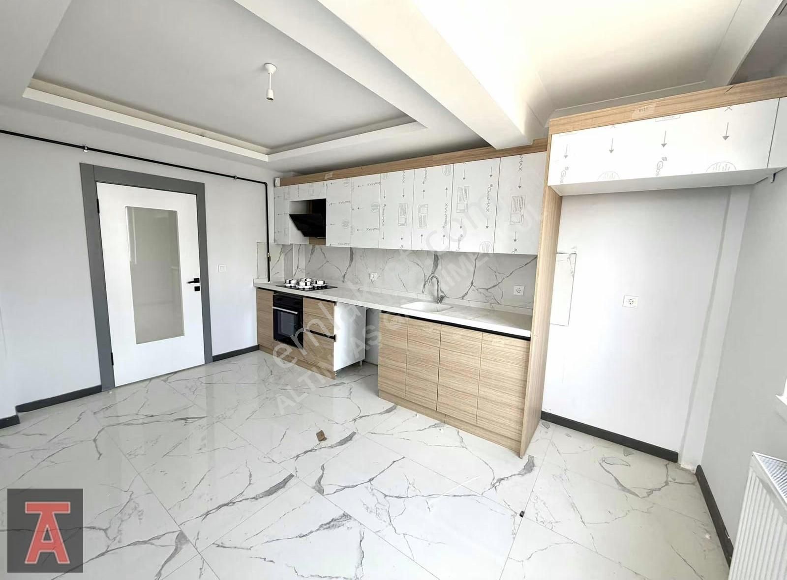 Fevzi Çakmak Mah.sıfır Ara Katta Köşe Başı Bina Ön Cephe Lüx 3+1 - Görsel 18