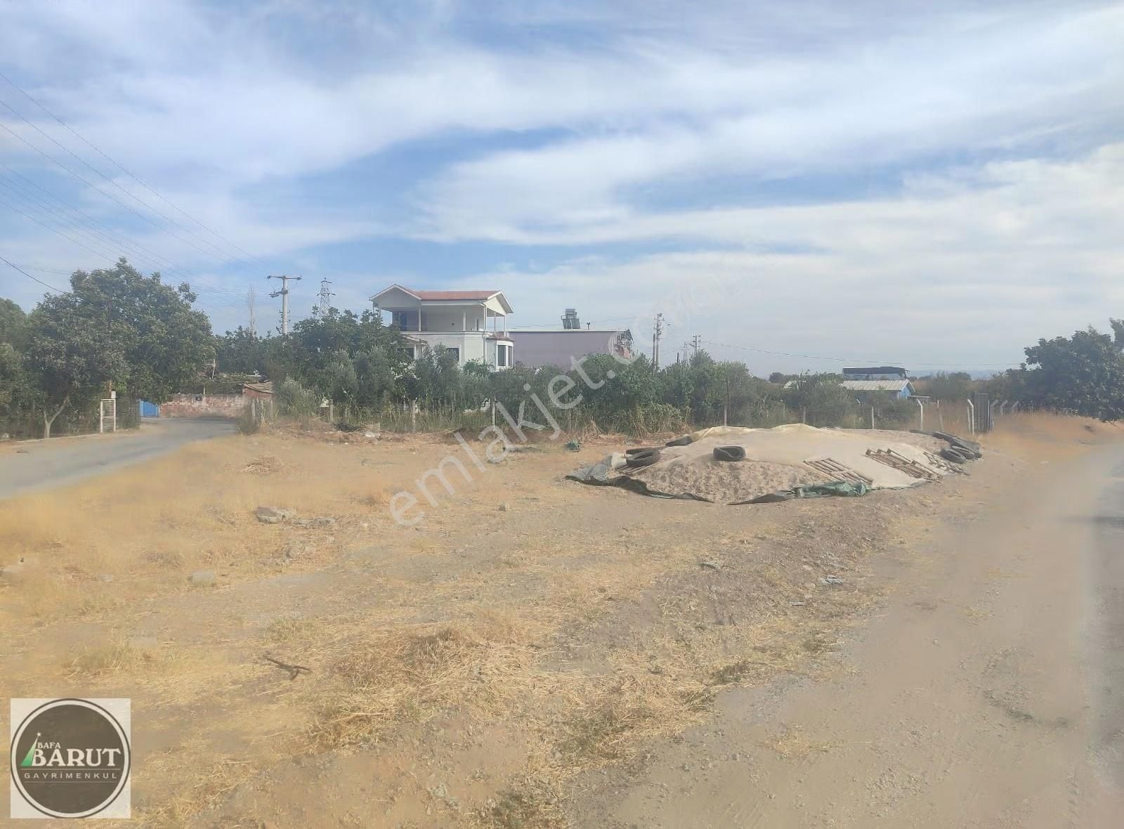 İncirliova Dereağzı Önü Açık 400 M2 İmarlı Arsa