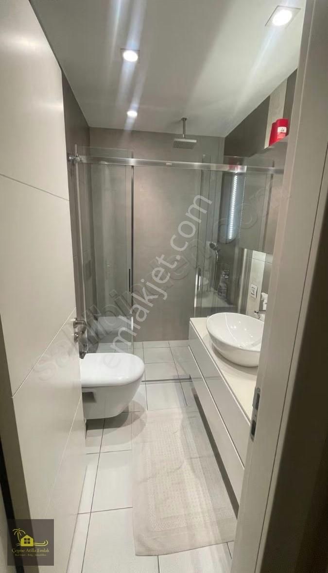 Çeşme'de Ful Deniz Manzaralı Satılık 4+1 Villa - Görsel 17