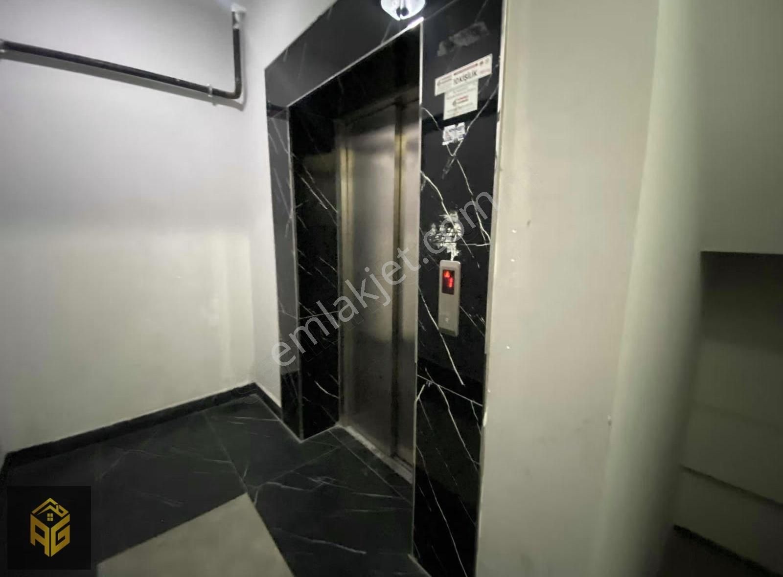 Aslanbay'dan Cevizlik Caddesinde 2+1 Eşyalı Kiralık Daire - Görsel 3