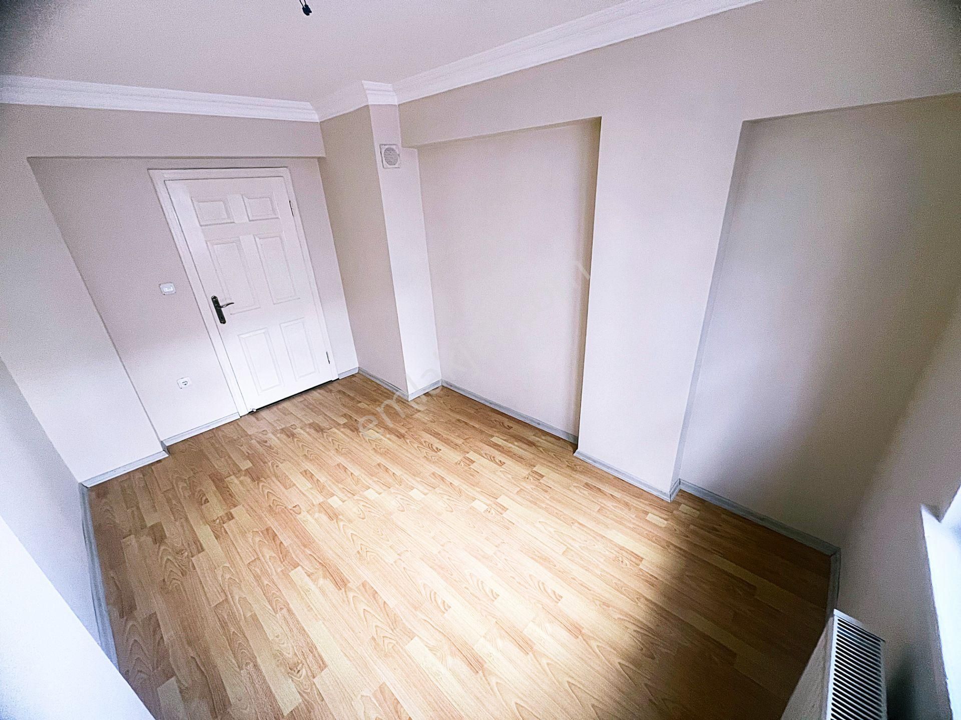 Cihandan Güventepede Demirdağ .kalaballı Cadde Sınırı 3+1 Daire - Görsel 17