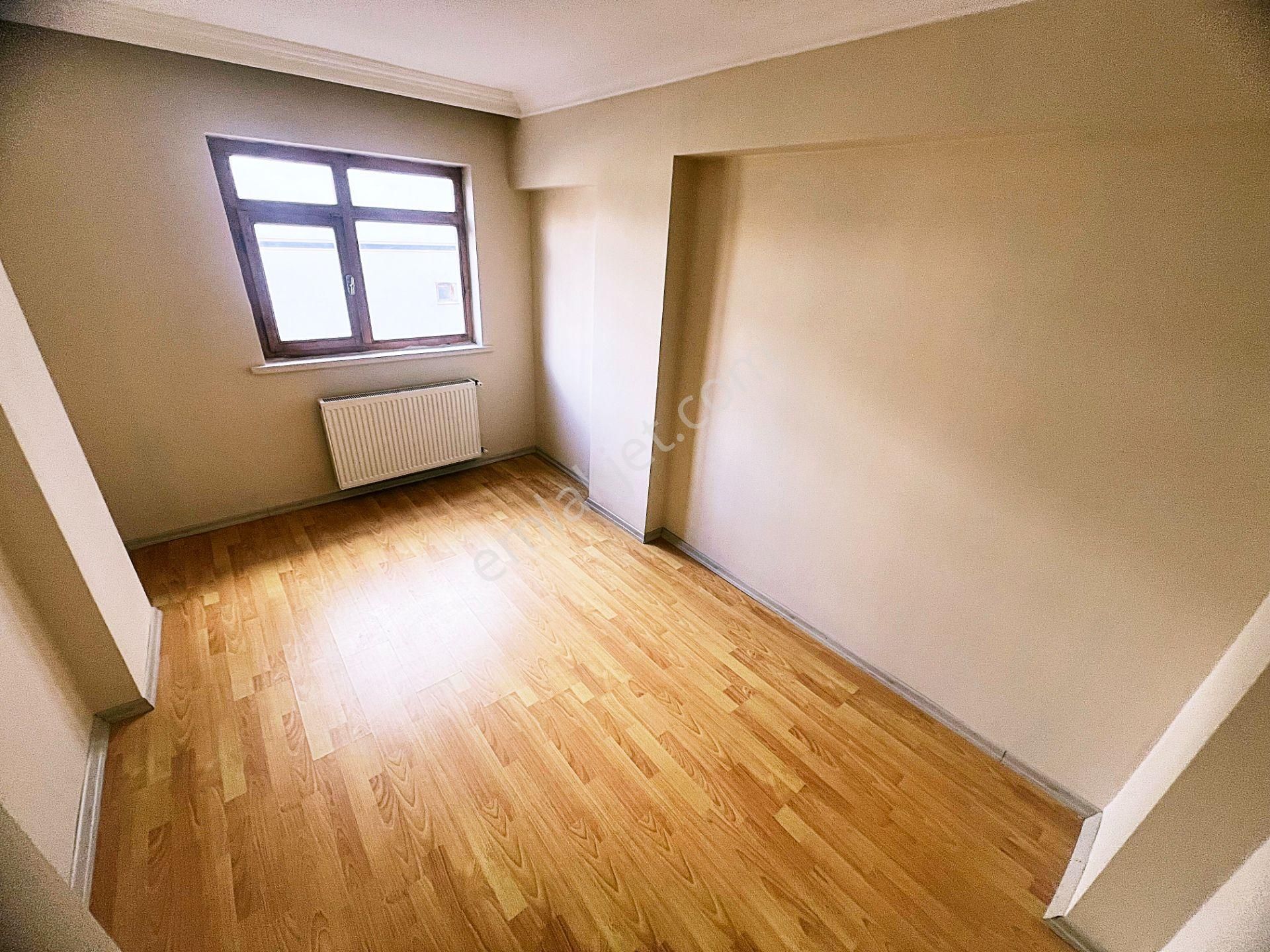 Cihandan Güventepede Demirdağ .kalaballı Cadde Sınırı 3+1 Daire - Görsel 14