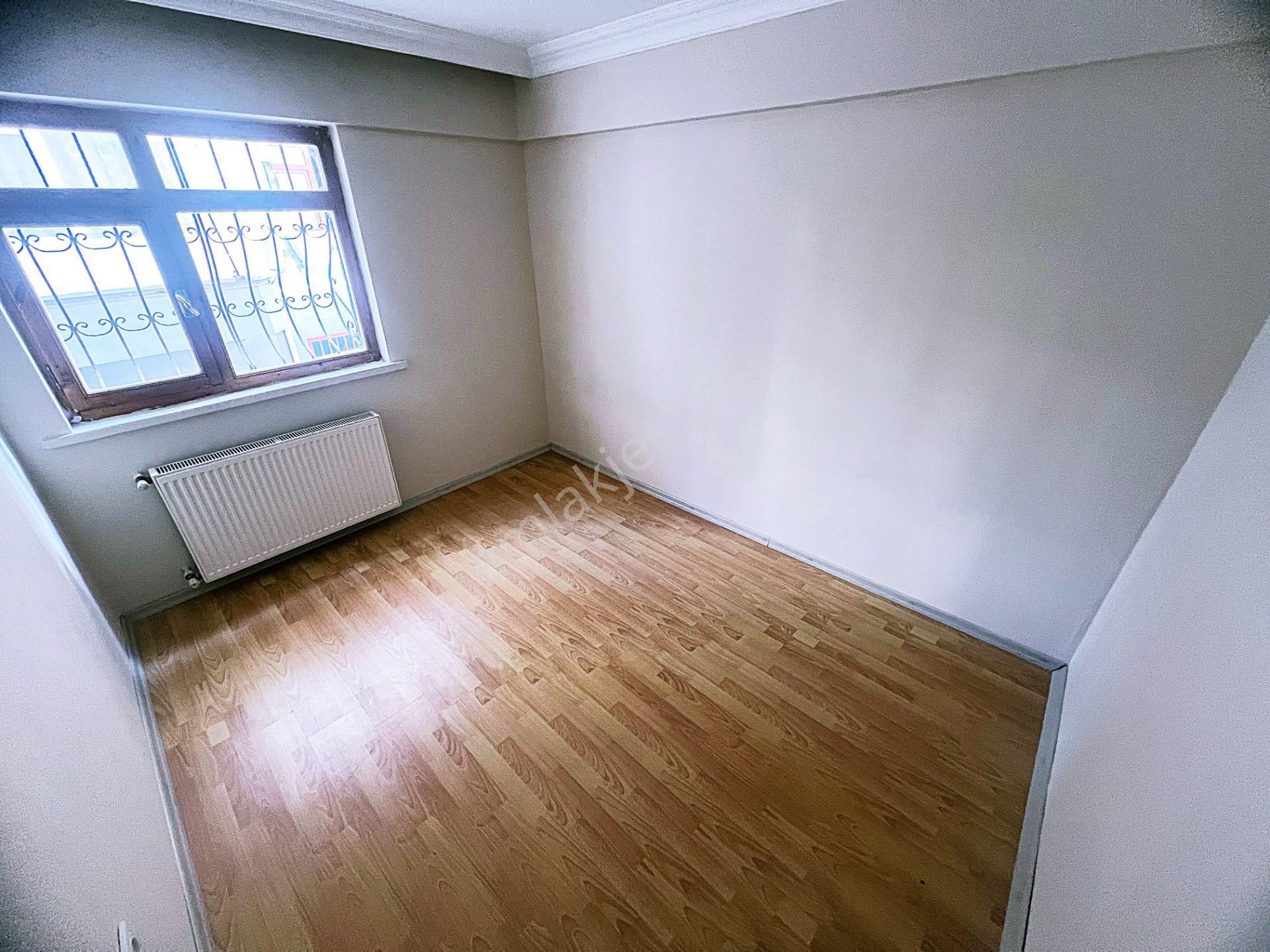 Cihandan Güventepede Demirdağ .kalaballı Cadde Sınırı 3+1 Daire - Görsel 18