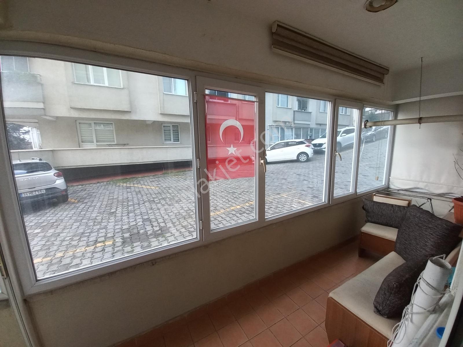 Ekşioğlu Akkaya Sitesinde Giriş Kat Geniş Balkon Kullanımlı - Görsel 28