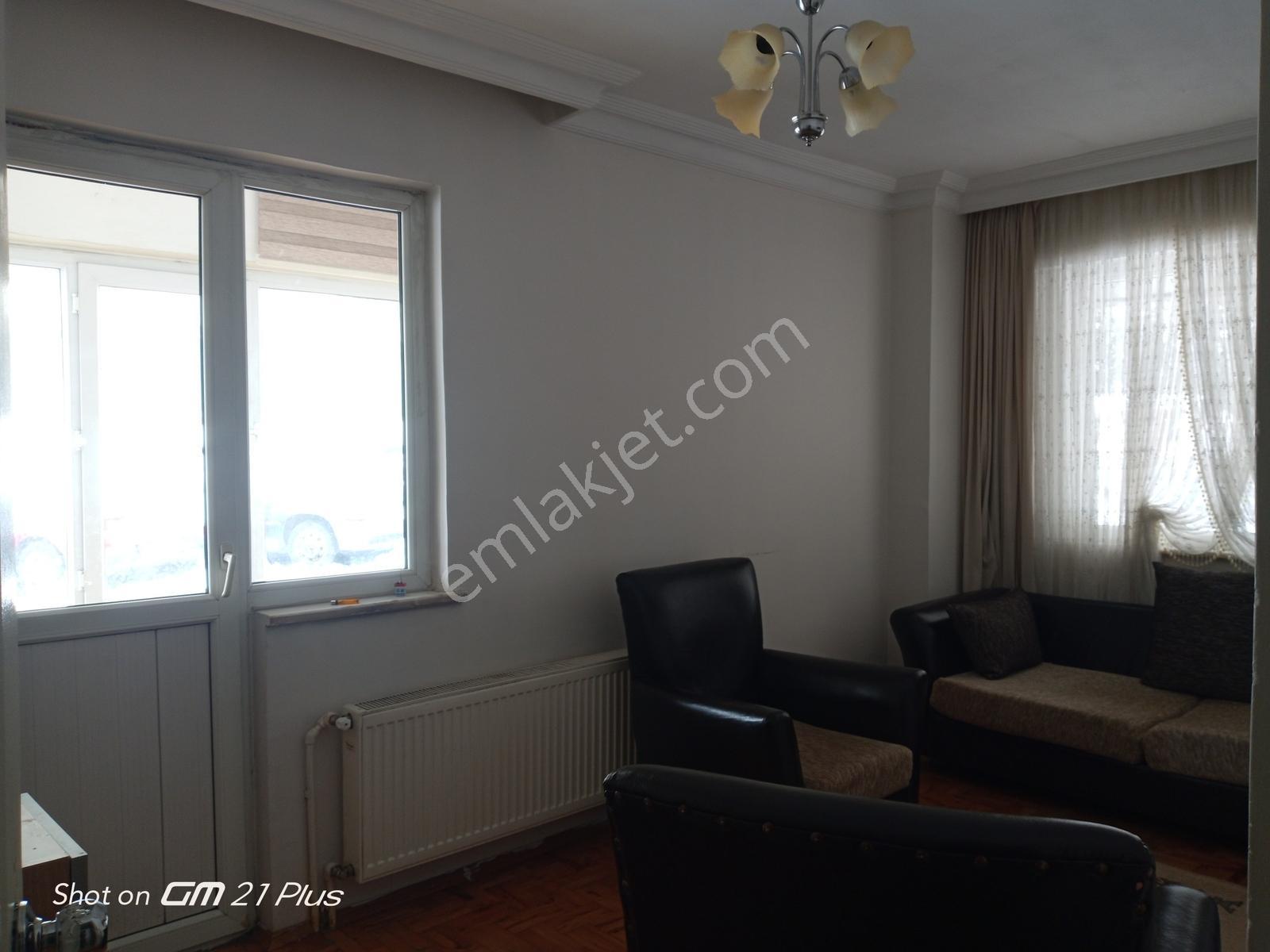 Ekşioğlu Akkaya Sitesinde Giriş Kat Geniş Balkon Kullanımlı - Görsel 5