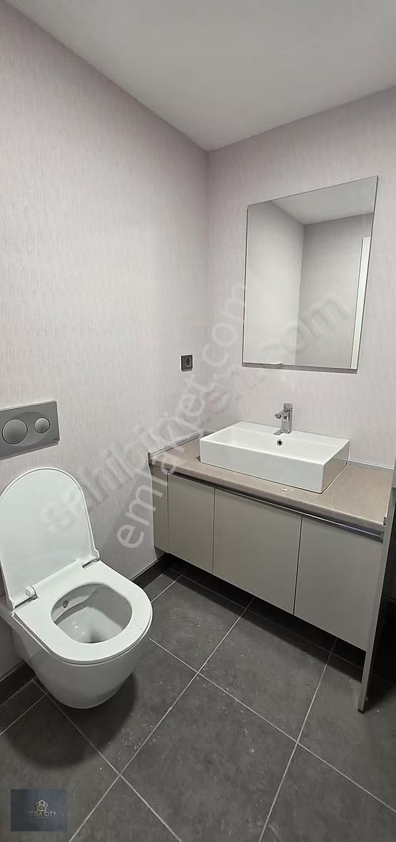 Meydan Ardıçlı Da Büyük Tip Deniz Ve Göl Manzaralı Kiralık 1+1 - Görsel 6