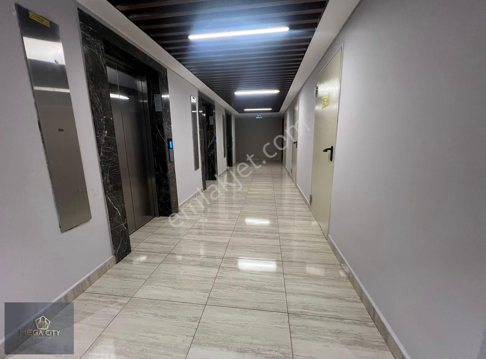 Beylikdüzü Vira İstanbulda Eşyalı 3,5+1 Kiralık Daire - Görsel 17