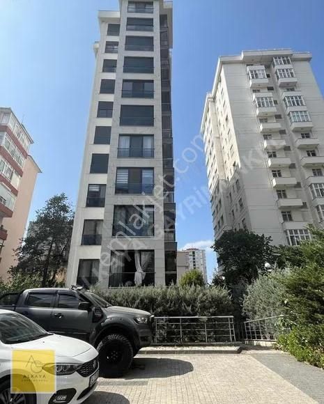 Suadiye'de Bağdat'a Yakın Genç Binada Satılık 100m²net 3+1 Daire - Görsel 22