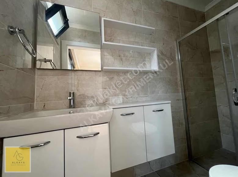 Suadiye'de Bağdat'a Yakın Genç Binada Satılık 100m²net 3+1 Daire - Görsel 33