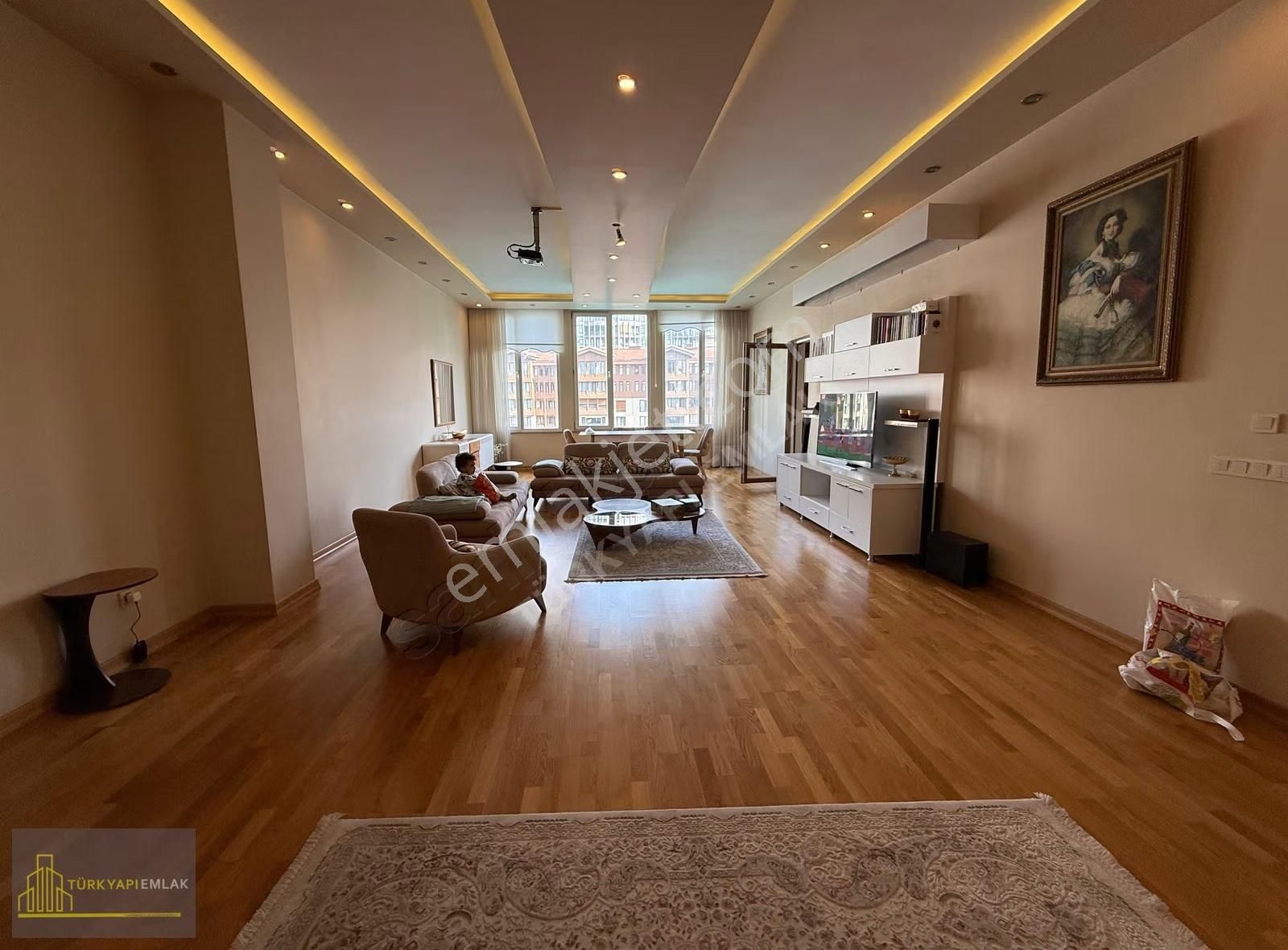 Bosphorus City'de 220 M2 4+1 Satıllık Suya Sıfır Yalı Daıresi - Görsel 22