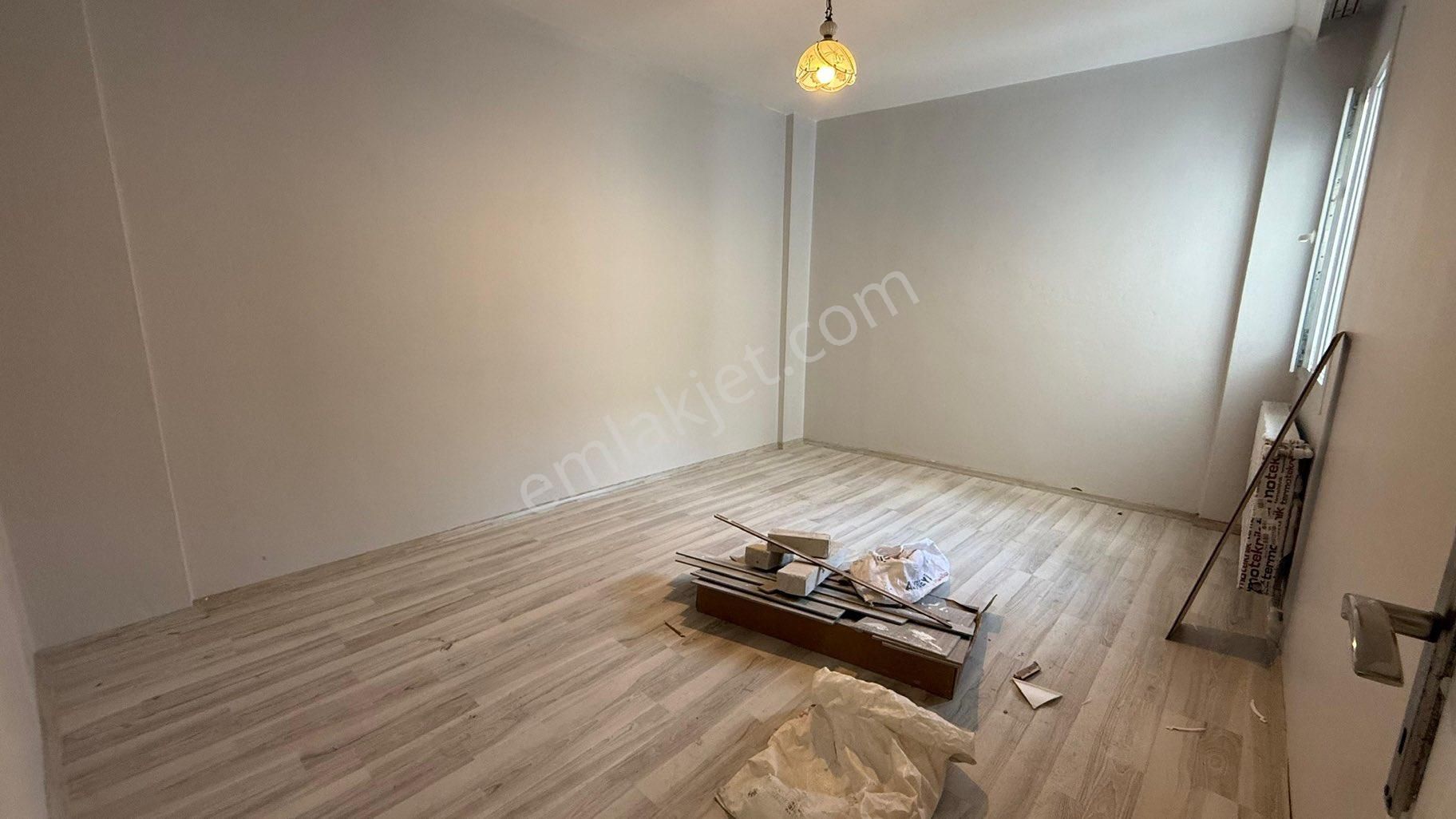 Cadde Üzerı Ara Kat Masrafsız Kıralık 3+1 Daıre - Görsel 19