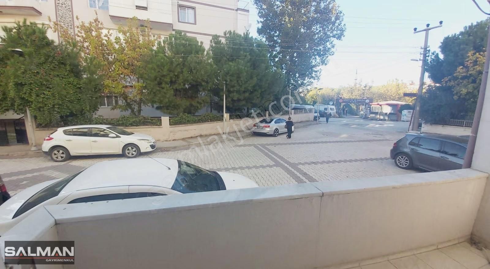 Esatpaşa Mh. 1200 Sk.'ta Üç Cepheli Satılık 3+1 Ferah Daire - Görsel 33
