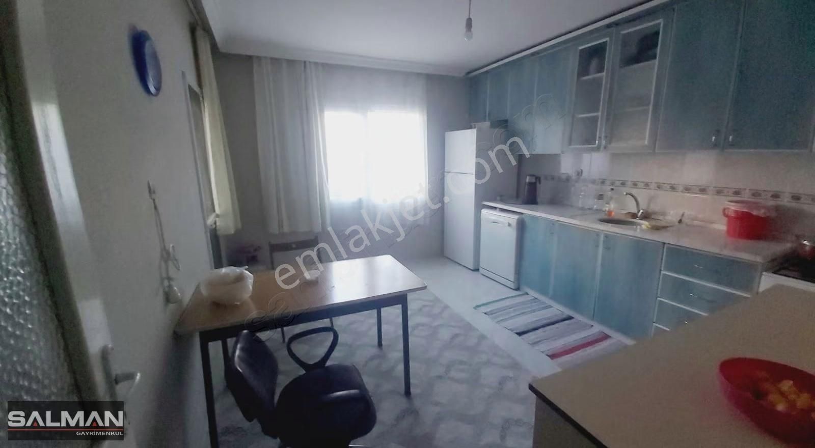 Esatpaşa Mh. 1200 Sk.'ta Üç Cepheli Satılık 3+1 Ferah Daire - Görsel 24