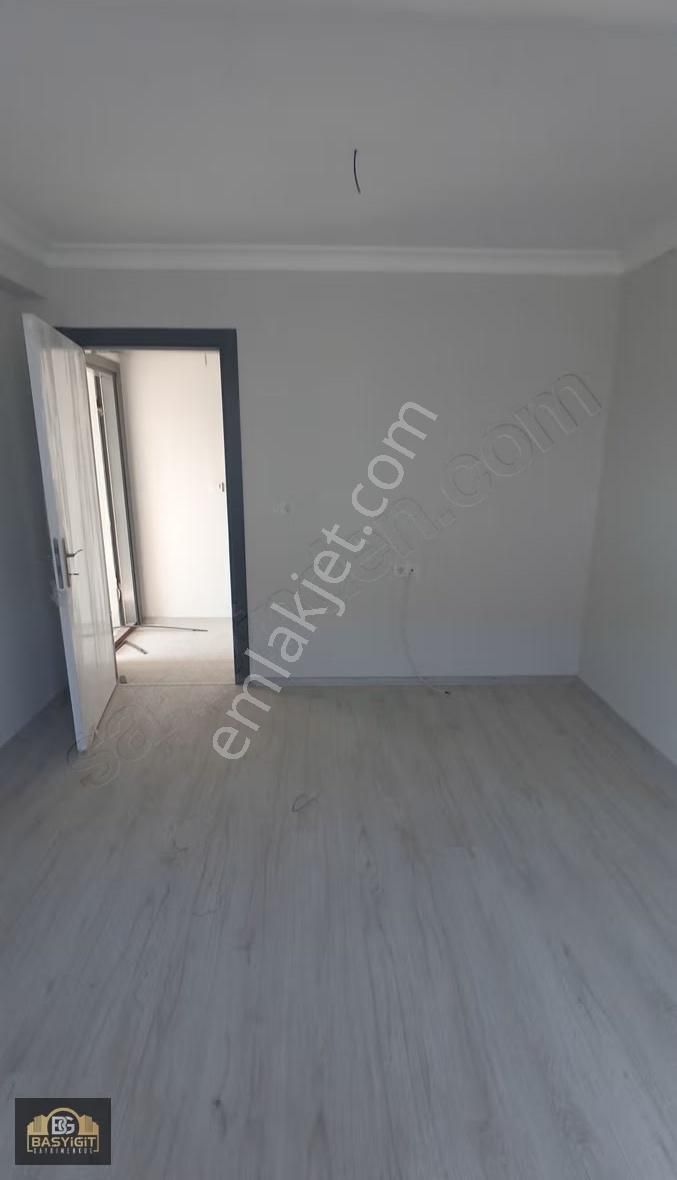 Cumhuriyet Mh. Turyolu Üzeri 6+1 Dubleks Daire Satılık - Görsel 3