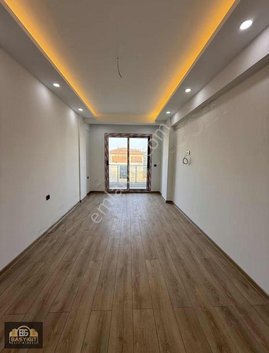 Hürriyet Mah.site İçerisinde 3+1,150m2 Satılık Sıfır Daire - Görsel 15