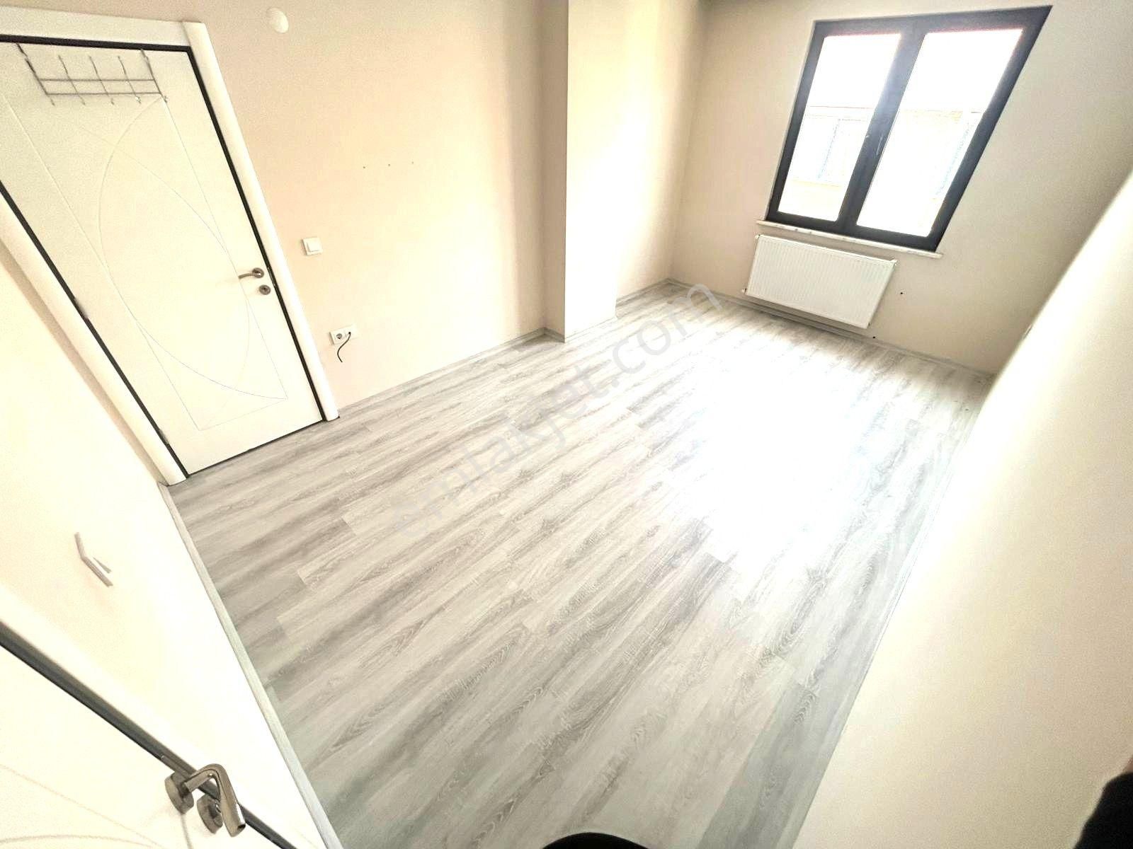 Yükselden Kadıköyde Novada Yanı Sitede Ayrı Mutfak 3+1 Daire - Görsel 7