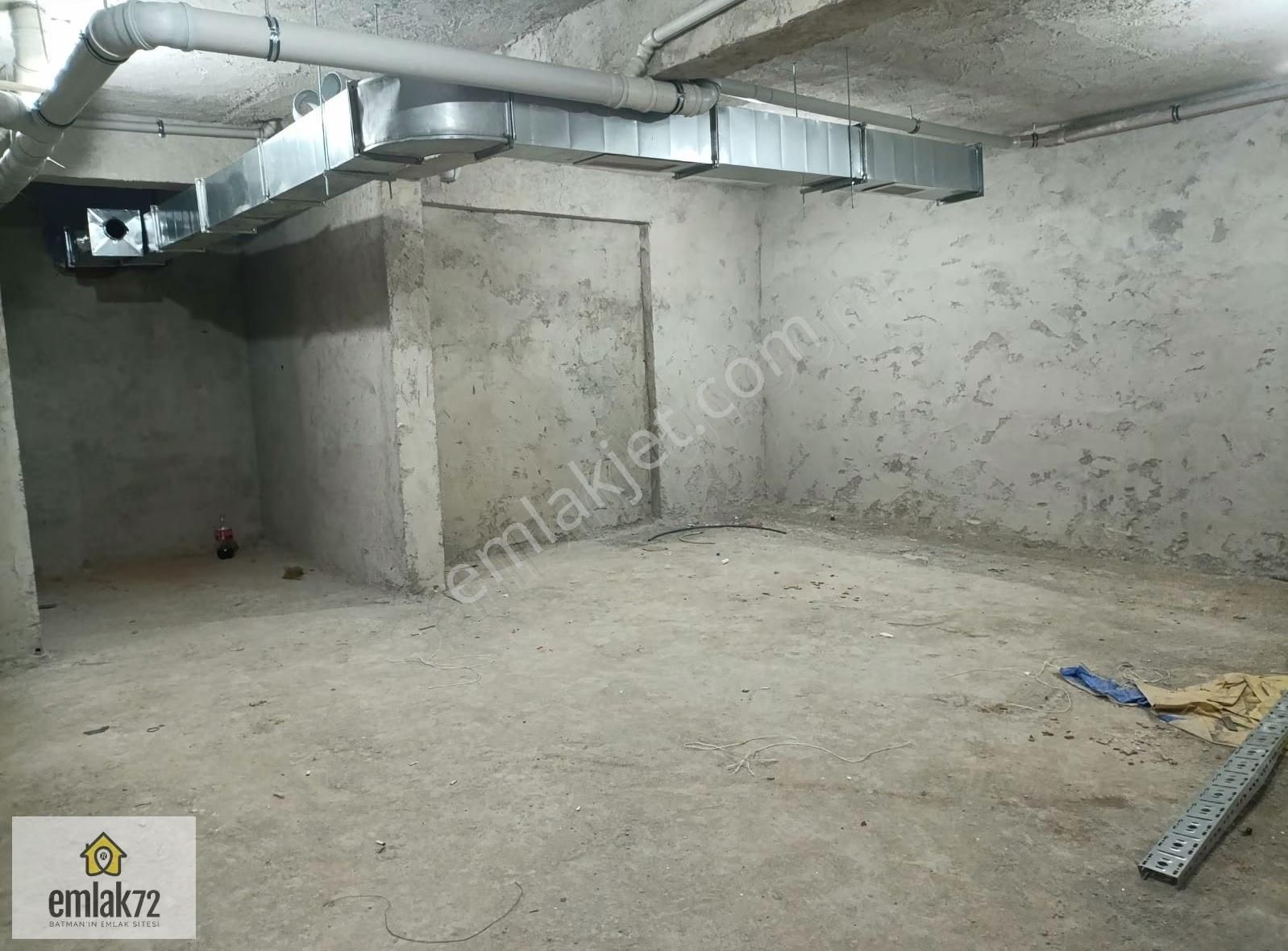 Emlak 72 'den Korük'te Satılık Bodrum - Görsel 6