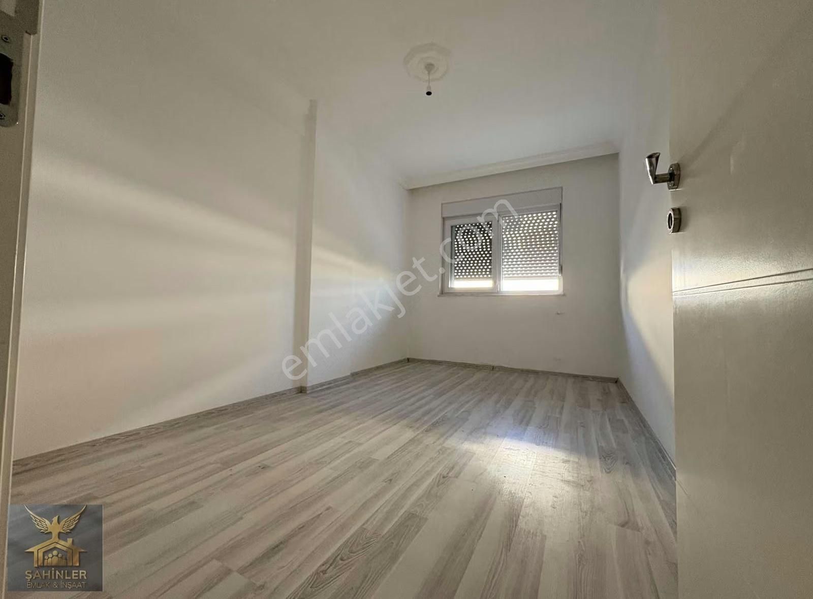 Karşıyaka'da Tramvaya Adım Mesafede Katta 2+1 Daire - Görsel 5