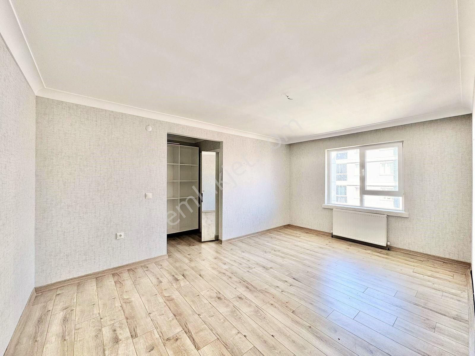 Duru Emlak'tan Manzaralı G.odalı 4+1 Lüks Site Dairesi - Görsel 21