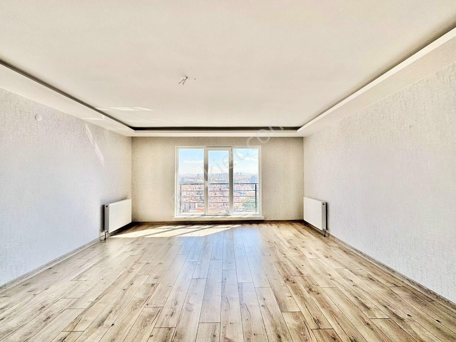 Duru Emlak'tan Manzaralı G.odalı 4+1 Lüks Site Dairesi - Görsel 8