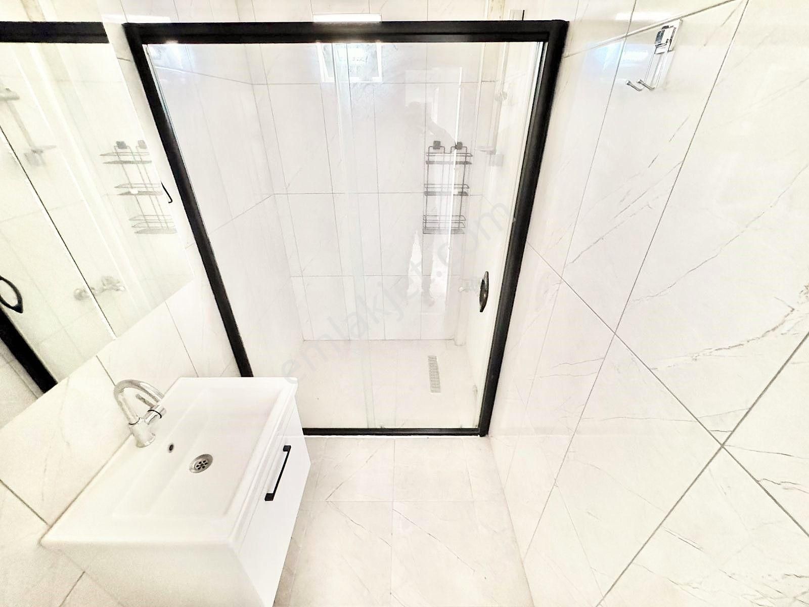 Duru Emlak'tan Manzaralı G.odalı 4+1 Lüks Site Dairesi - Görsel 26