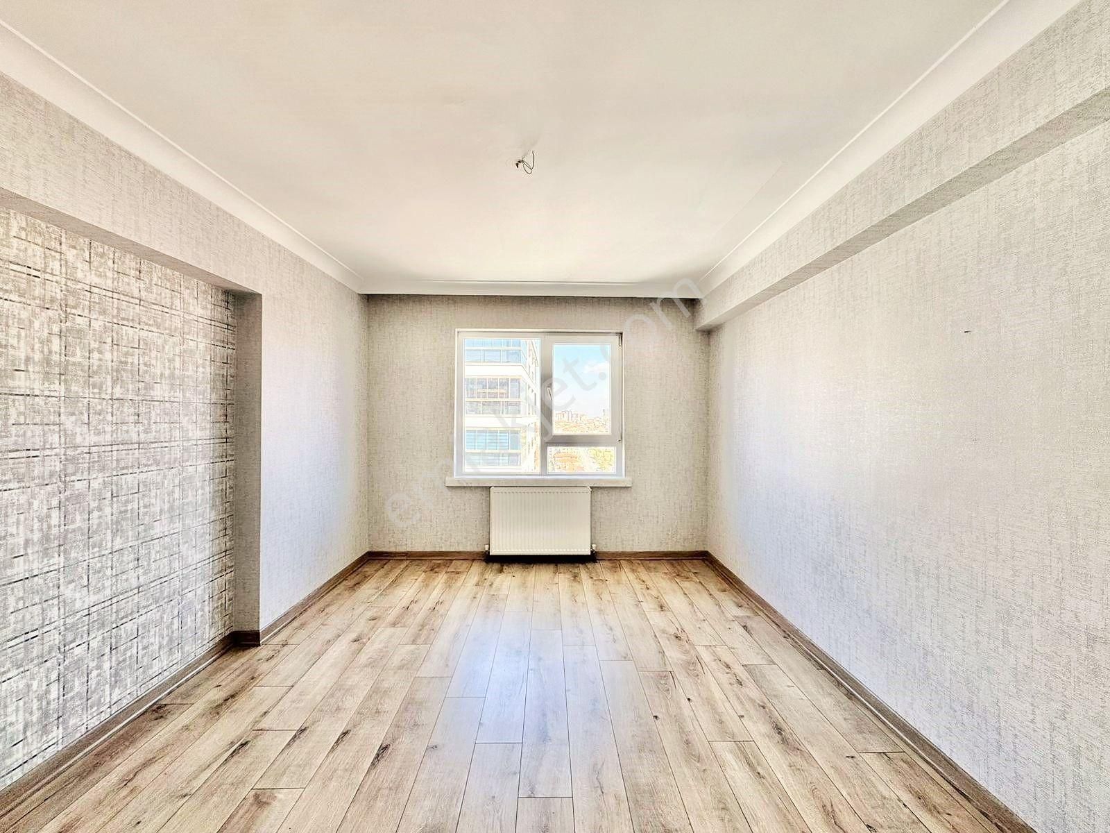 Duru Emlak'tan Manzaralı G.odalı 4+1 Lüks Site Dairesi - Görsel 14