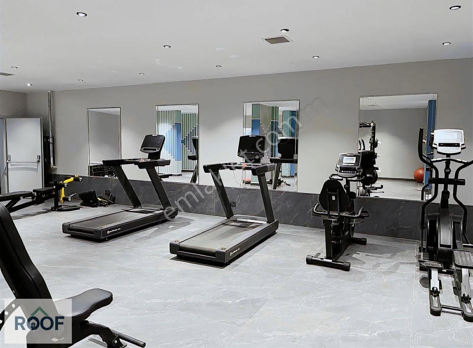 Gültekin Pera Çiğli Havuz Cepheli Satılık 1+1 - Görsel 18