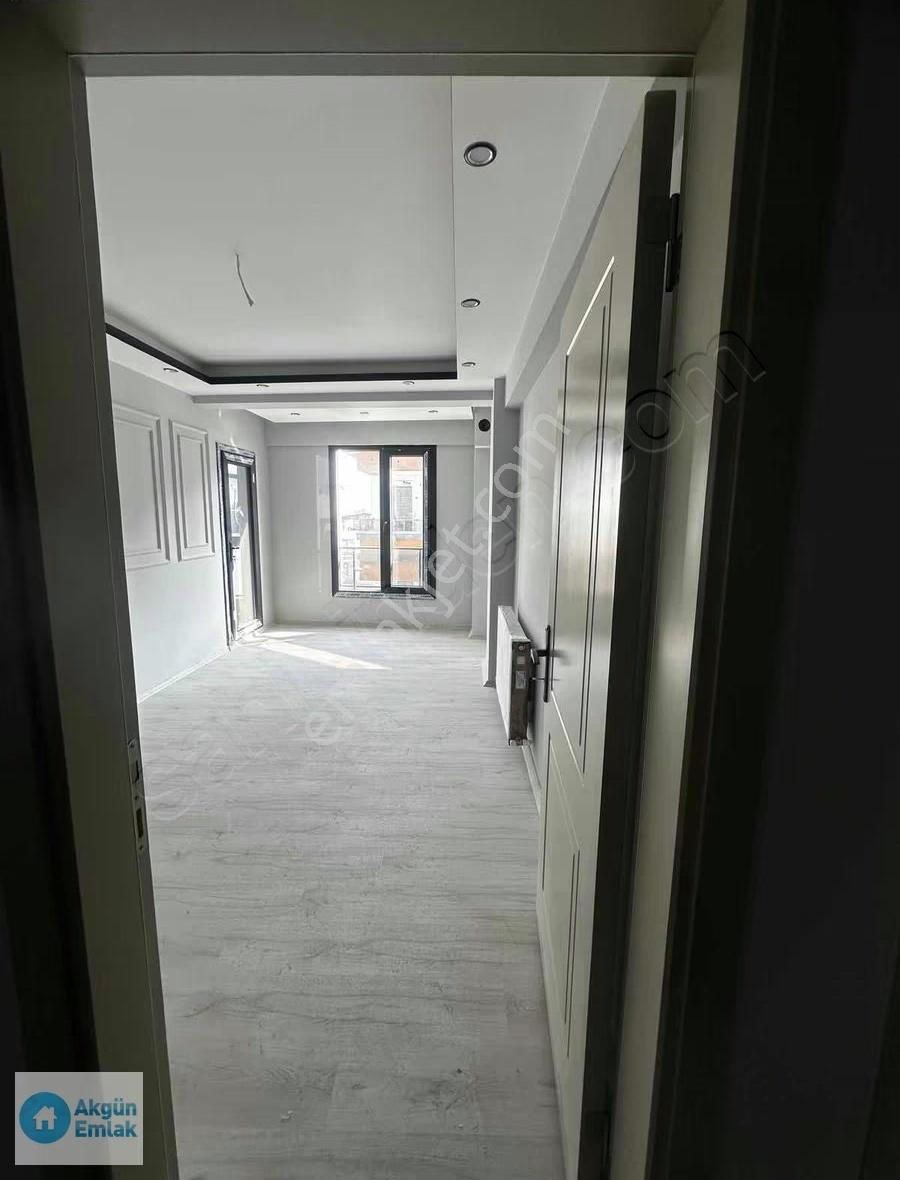 Cumhuriyet Mahallesi Ring Yolu Üzeri 90 M2 2+1 Arakat Daire - Görsel 6