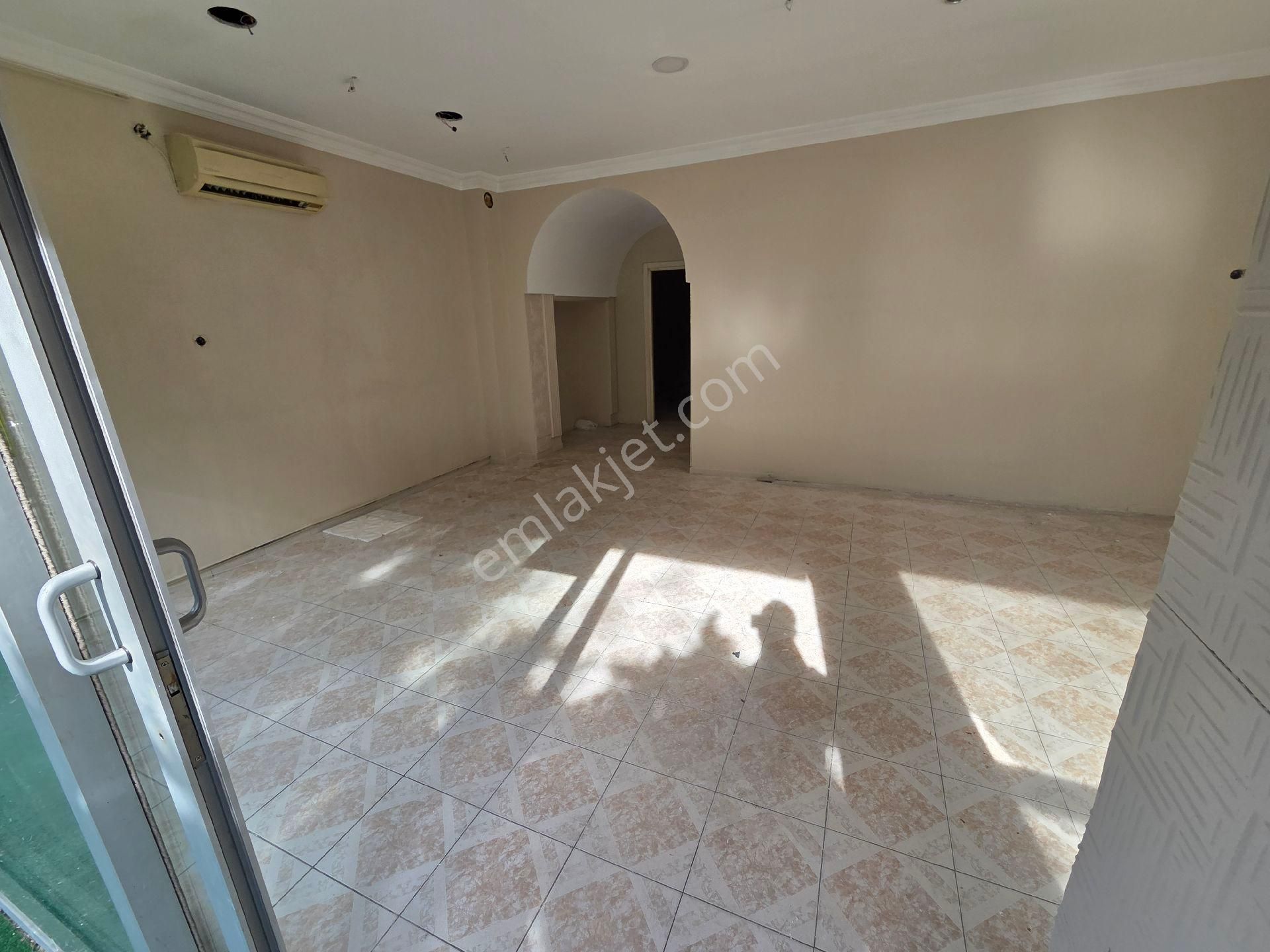 Bornova Çamdibi 130 Mt2 Dükkan 2 Bahçeli - Görsel 3