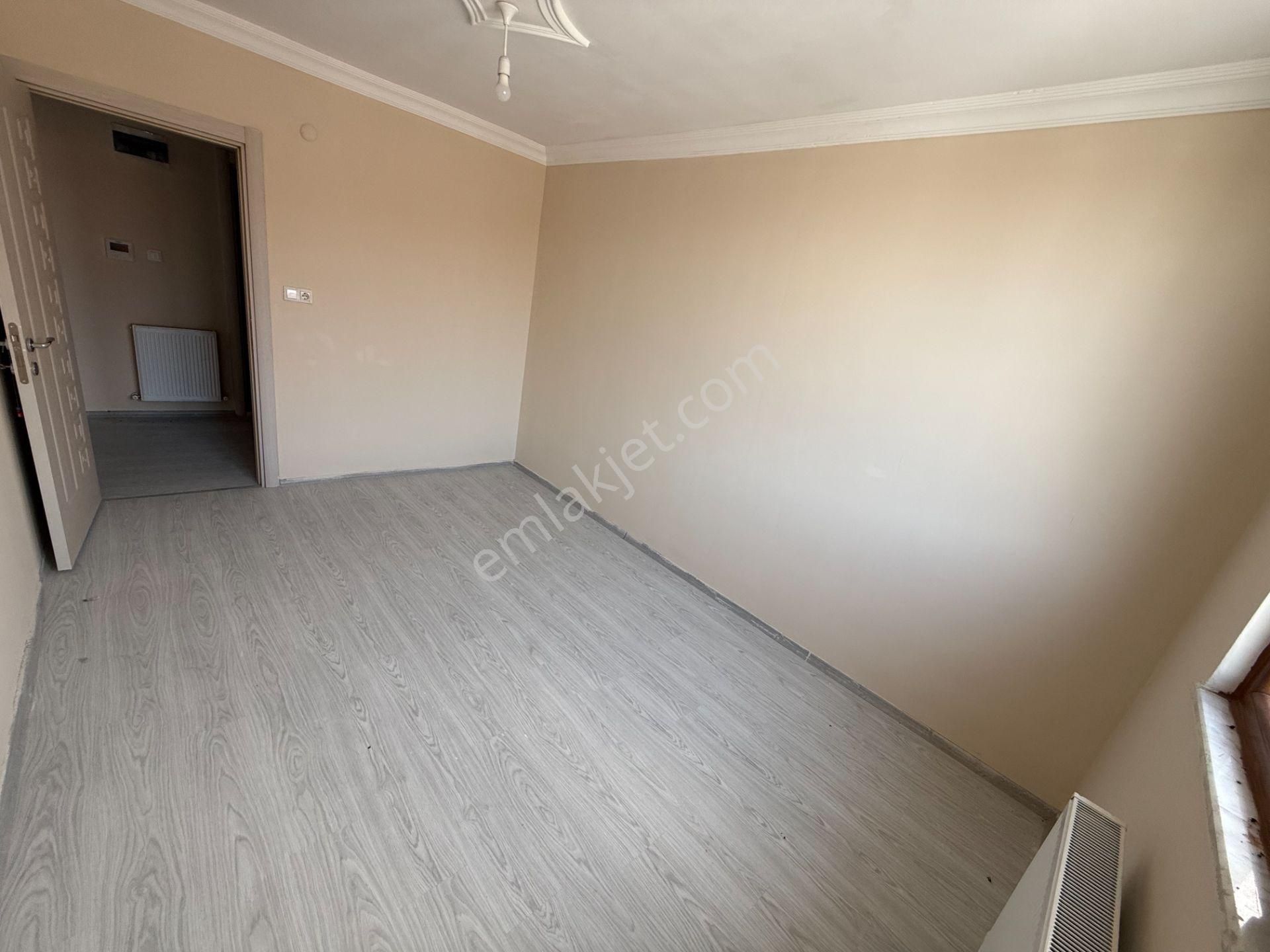 Emlakevim - Gümüşova Fatih Mah. De Satılık 2 + 1 Daire !! A Blok - Görsel 22