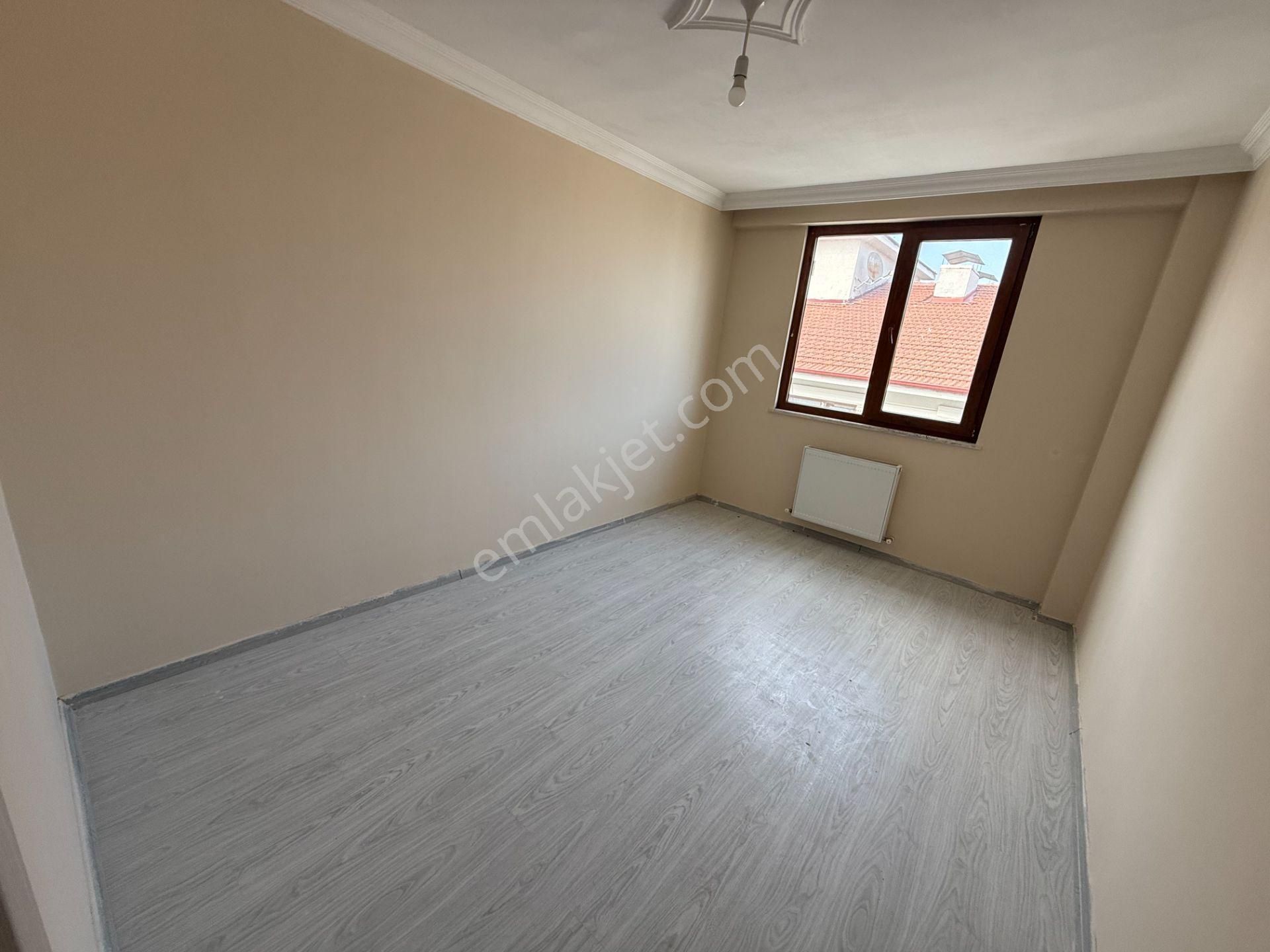 Emlakevim - Gümüşova Fatih Mah. De Satılık 2 + 1 Daire !! A Blok - Görsel 23