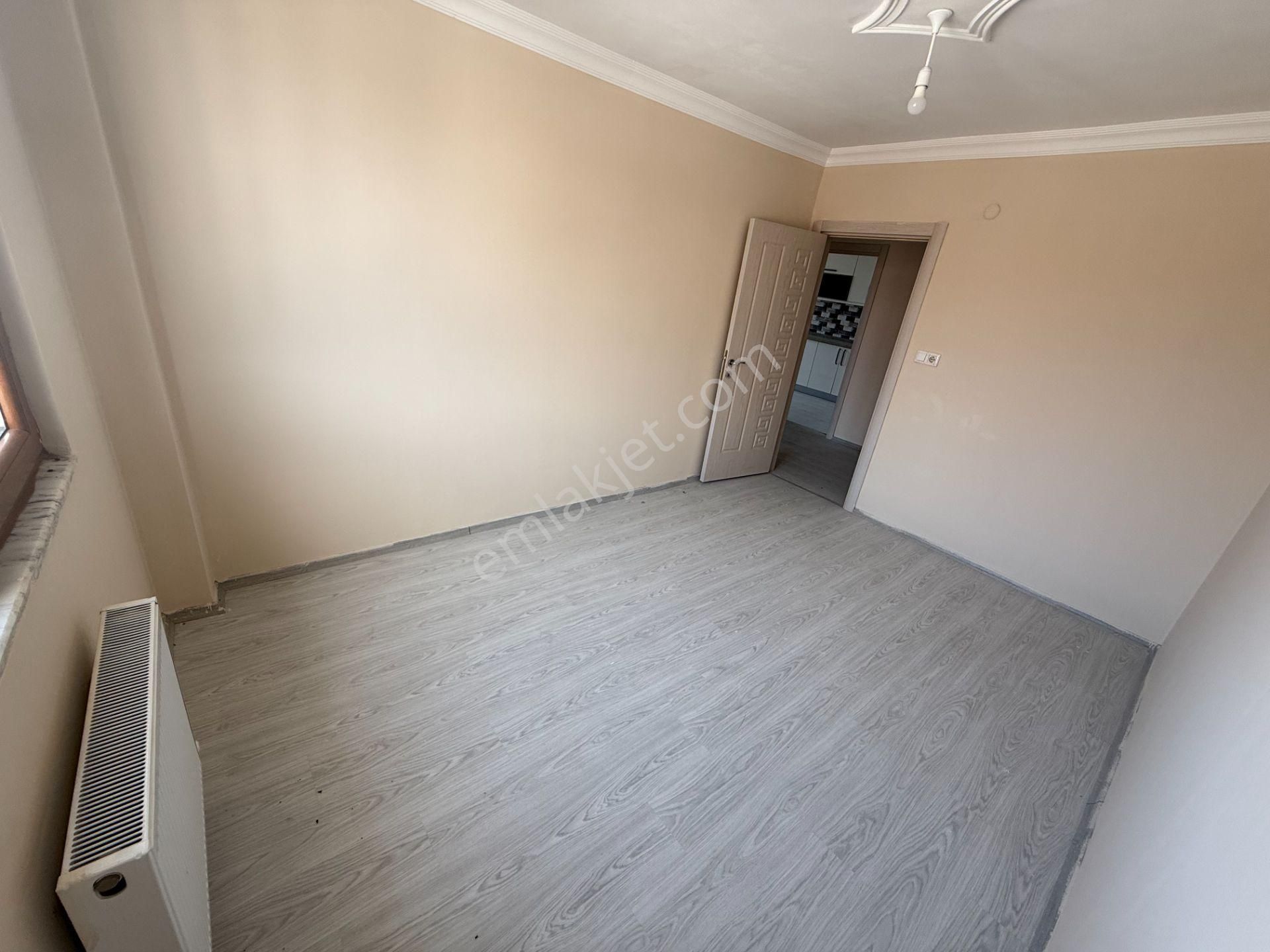 Emlakevim - Gümüşova Fatih Mah. De Satılık 2 + 1 Daire !! A Blok - Görsel 8