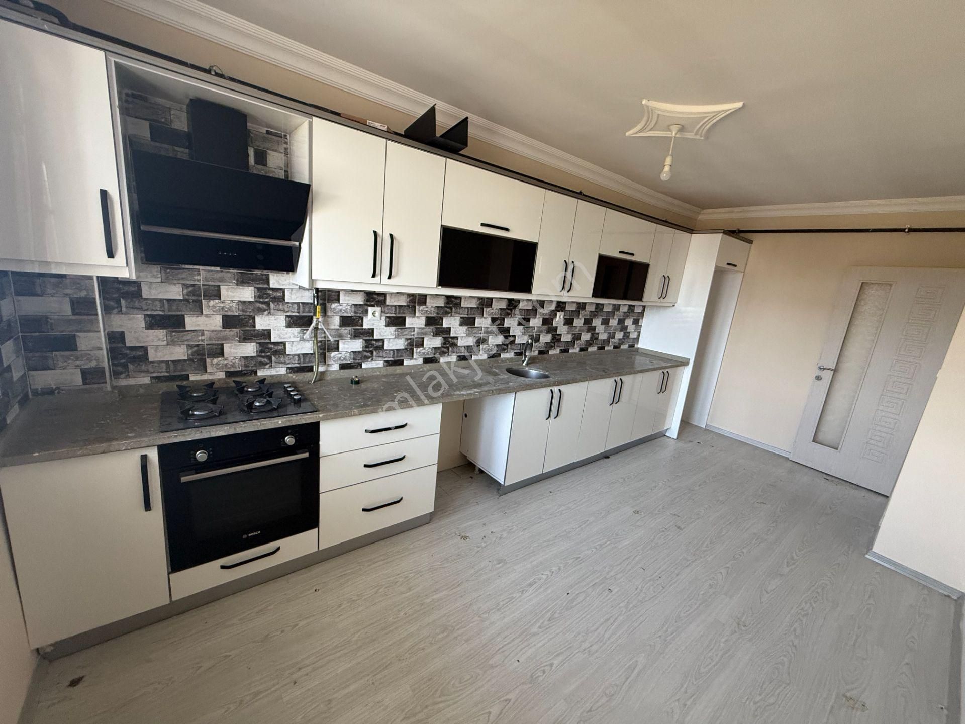 Emlakevim - Gümüşova Fatih Mah. De Satılık 2 + 1 Daire !! A Blok - Görsel 15