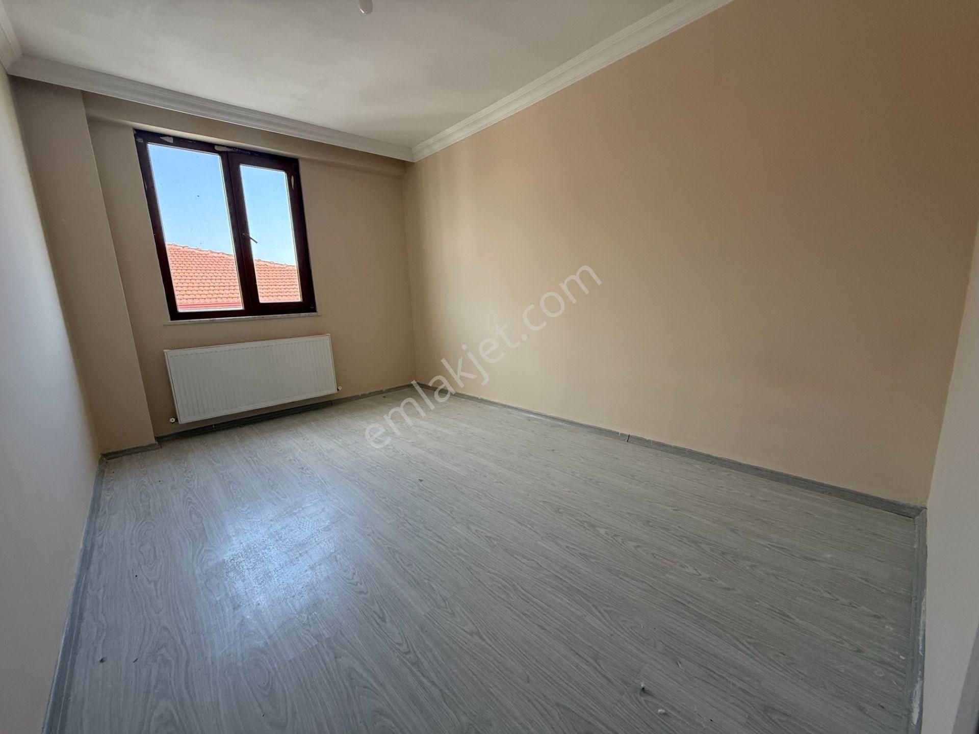 Emlakevim - Gümüşova Fatih Mah. De Satılık 2 + 1 Daire !! A Blok - Görsel 21