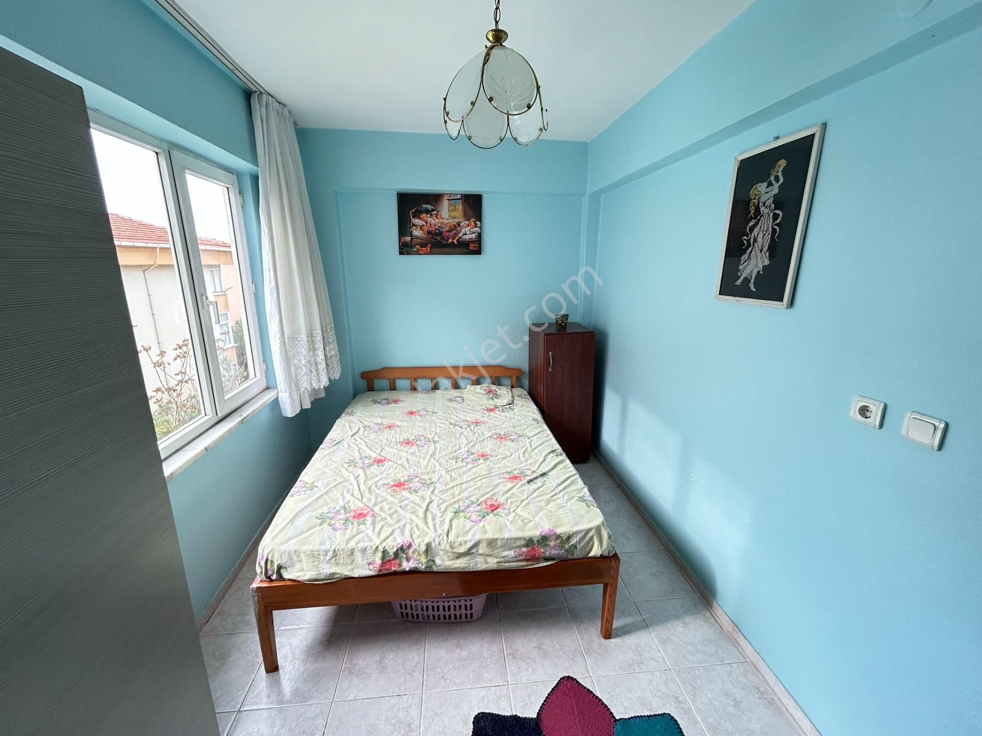 Cihan Emlak Erdekte Denize 300m Merkezi Konumda Eşyalı 2+1 Daire - Görsel 30