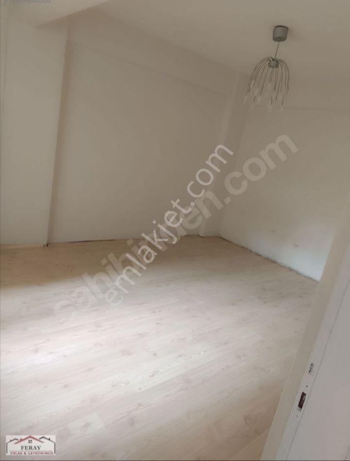 Ümraniye Tavukçuyolunda Her İki Metroya Yakın (üsküdar / Bostancı) Satılık Daire 