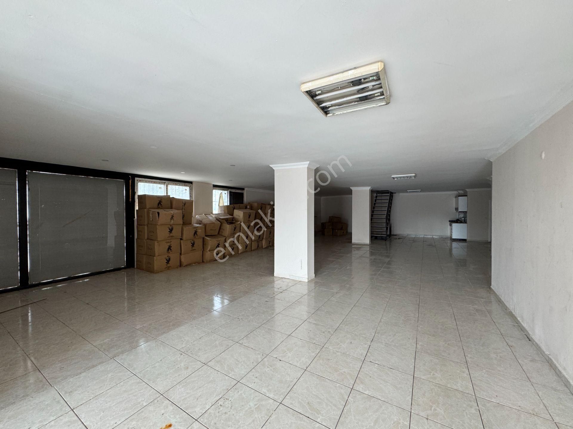 Düden Cadde Üzerinde 500 M² Üç Katlı Fırsat Dükkan - Görsel 5