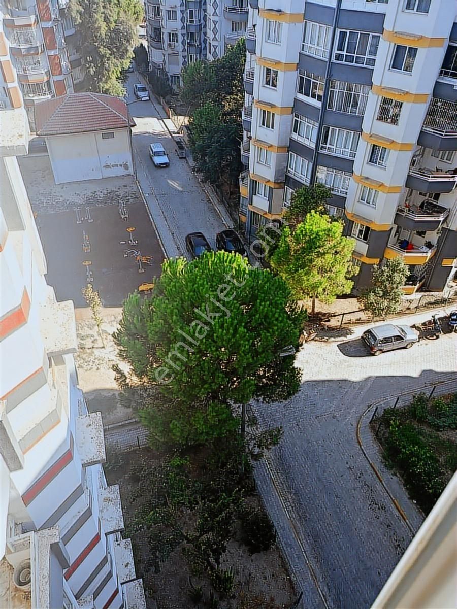 Torbalı Cumhuriyet Mah Site İçi 2+1 Ferah Satılık Daire