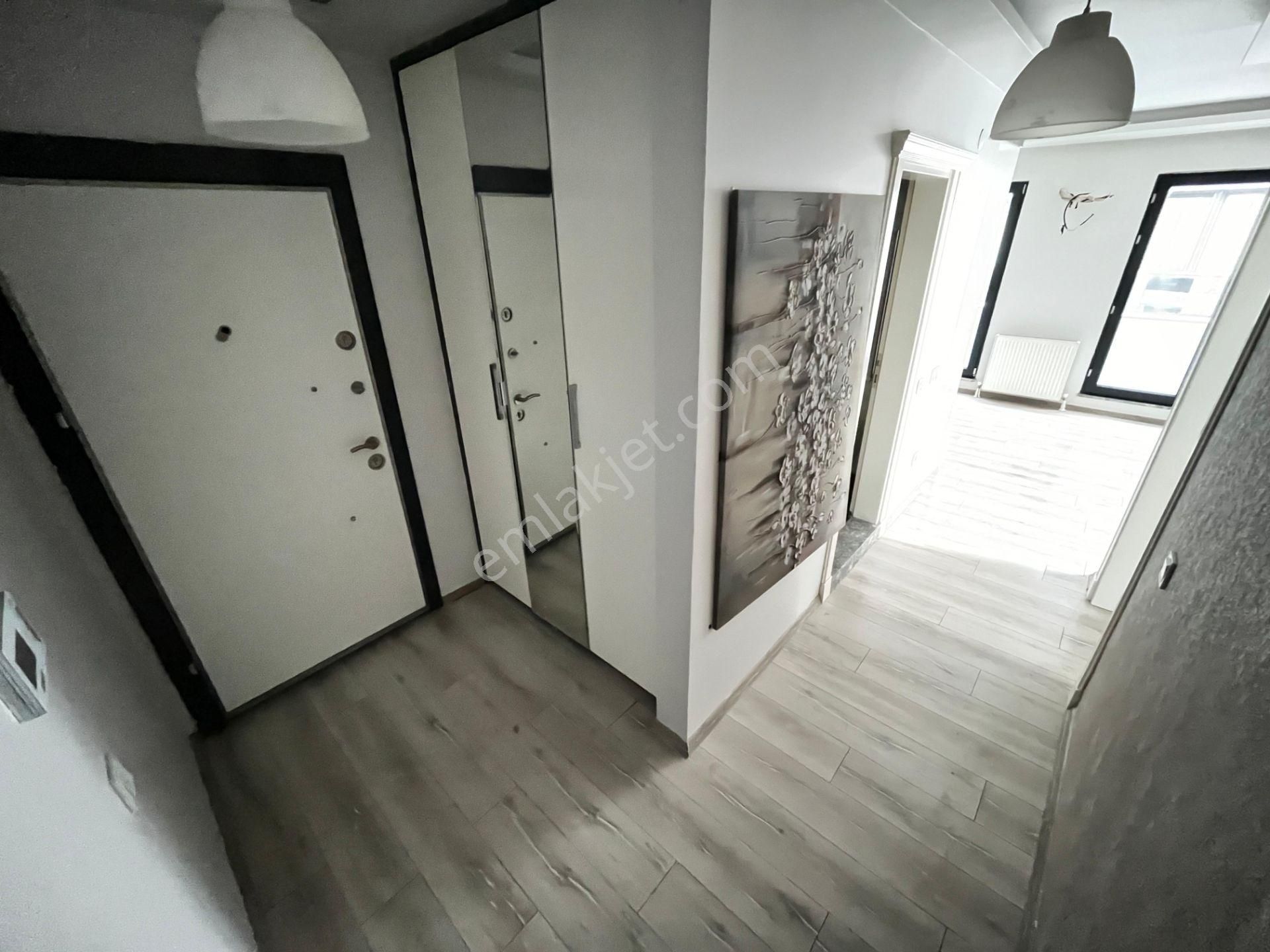 Sezgin Emlaktan Siteiçi Havuzlu Güvenlikli Kiralık 1+1 Lüx Daire - Görsel 29