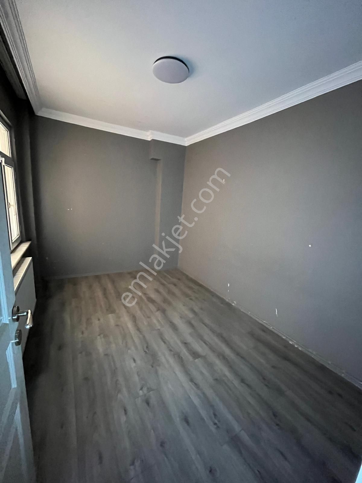 Fatih Vatan Caddesinde Kelepir Satılık Daire - Görsel 11