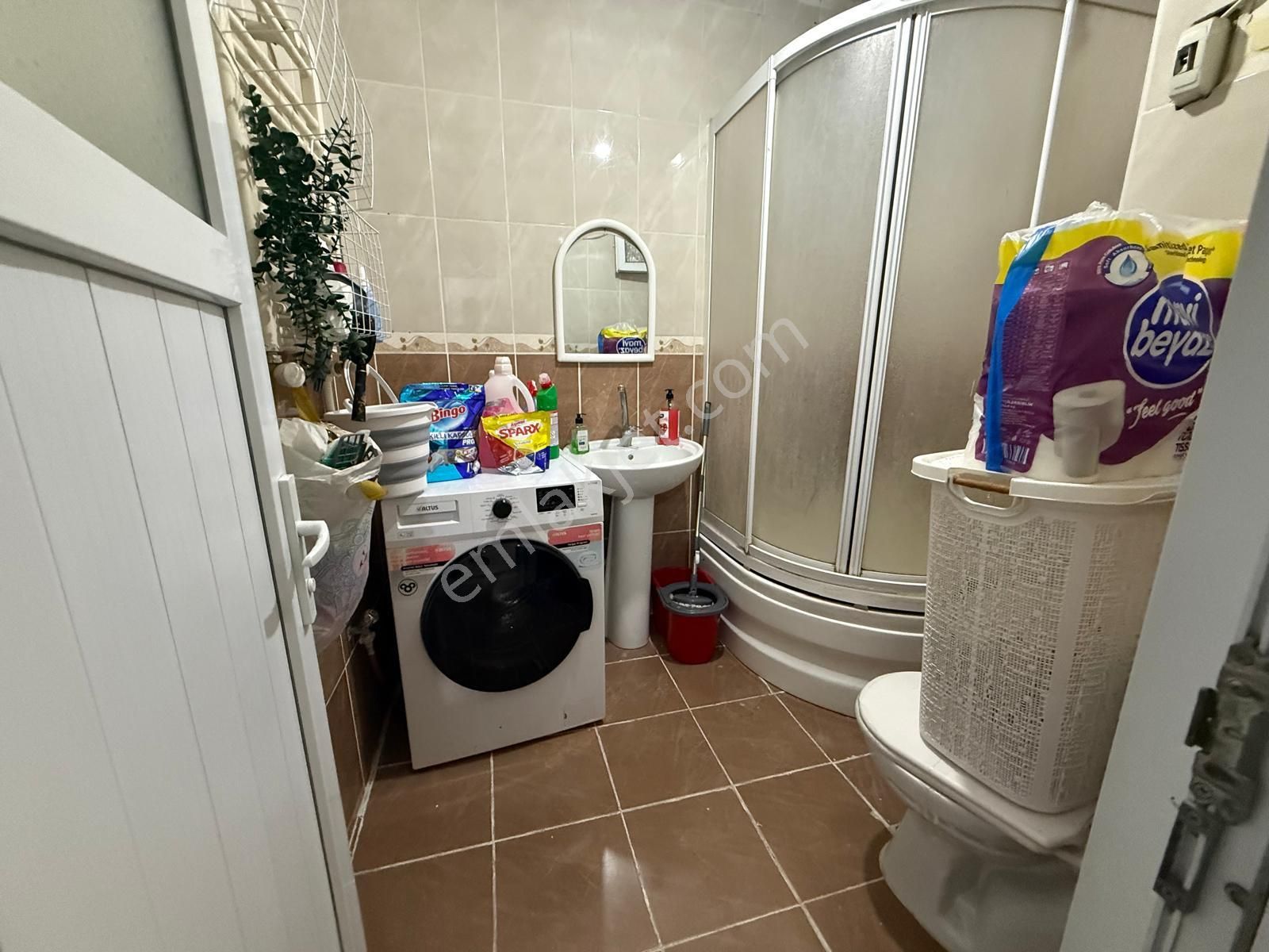 Remax Ekspres'den Fatih Mahallesinde 2+1 Kiralık Daire - Görsel 14