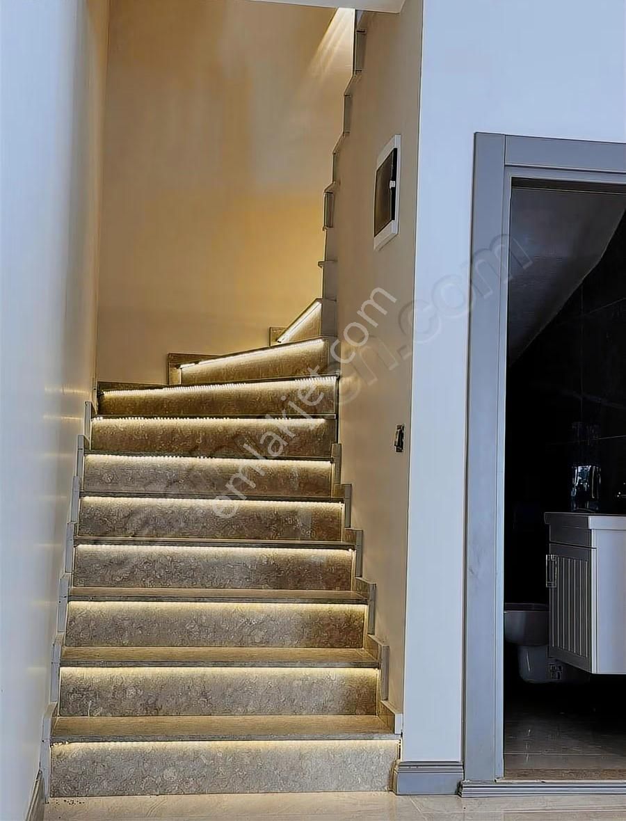 Didim Mersindere'de Sahile 2dk Deniz Manzaralı 150m2 Villa - Görsel 18