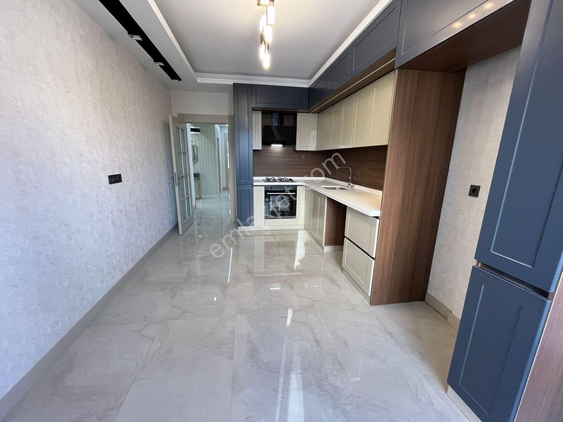 Karakaya'da Katta Full Lüx Yapılı Ebeyn Banyolu 4+1 Daire - Görsel 17