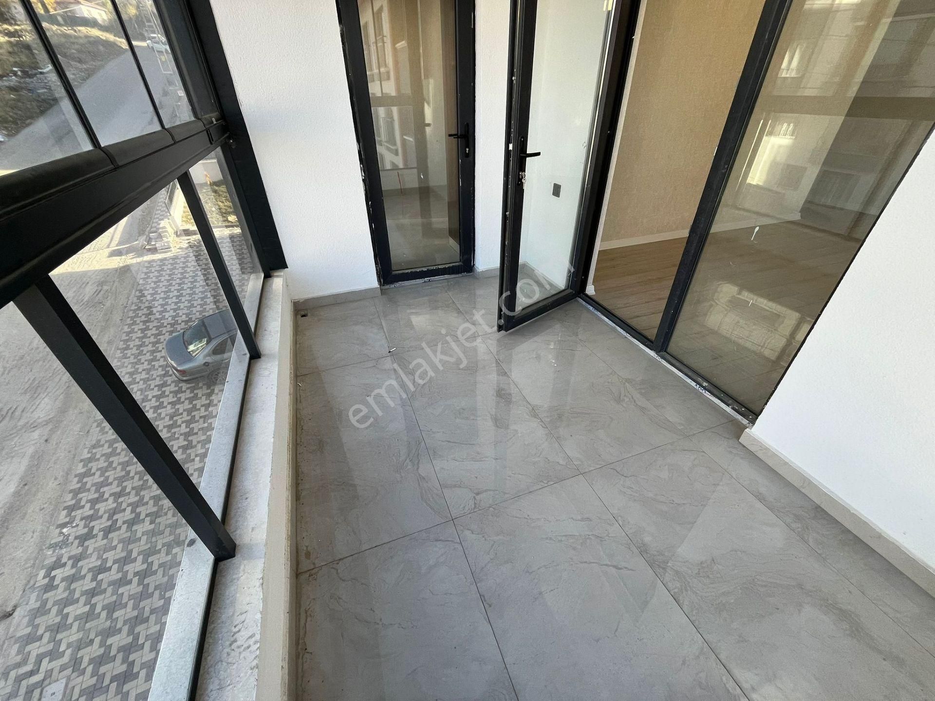 Karakaya'da Katta Full Lüx Yapılı Ebeyn Banyolu 4+1 Daire - Görsel 6