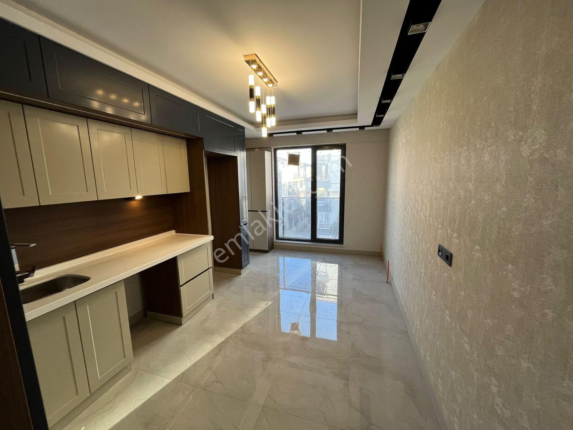 Karakaya'da Katta Full Lüx Yapılı Ebeyn Banyolu 4+1 Daire - Görsel 26