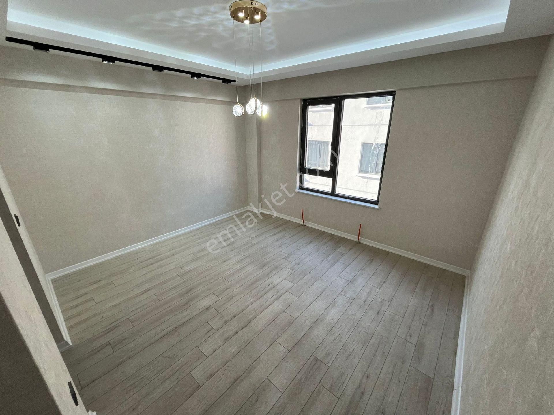 Karakaya'da Katta Full Lüx Yapılı Ebeyn Banyolu 4+1 Daire - Görsel 7