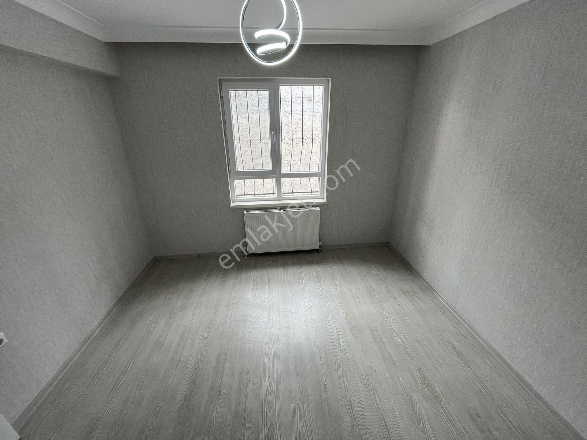 Karakaya Merekez'de Katta Full Lüx Yapılı Ebeyn Banyolu 3+1 Daire - Görsel 18