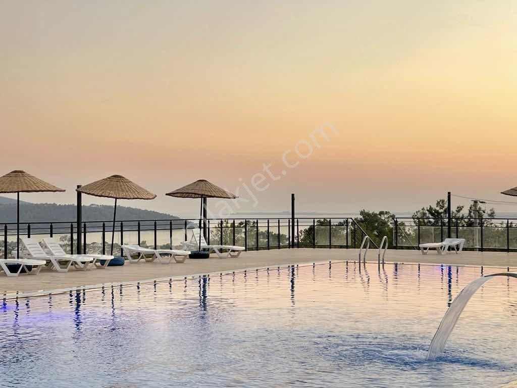 Didim Akbük Muhteşem Site İçerisinde 3+1 Villa